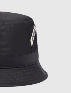 Jacquemus LE BOB OVALIE 6 Jacquemus LE BOB OVALIE -Men Fashion 236AC587 3138 BLK 5 4d3eb803 0a54 4c3c ad69 bbc65fafeecc