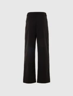 Jacquemus PANTALONE JEAN 9 Jacquemus PANTALONE JEAN -Men Fashion 246PA096 1534 BLK 3 7017665f 21a6 4f2f 8d48 383c219016be