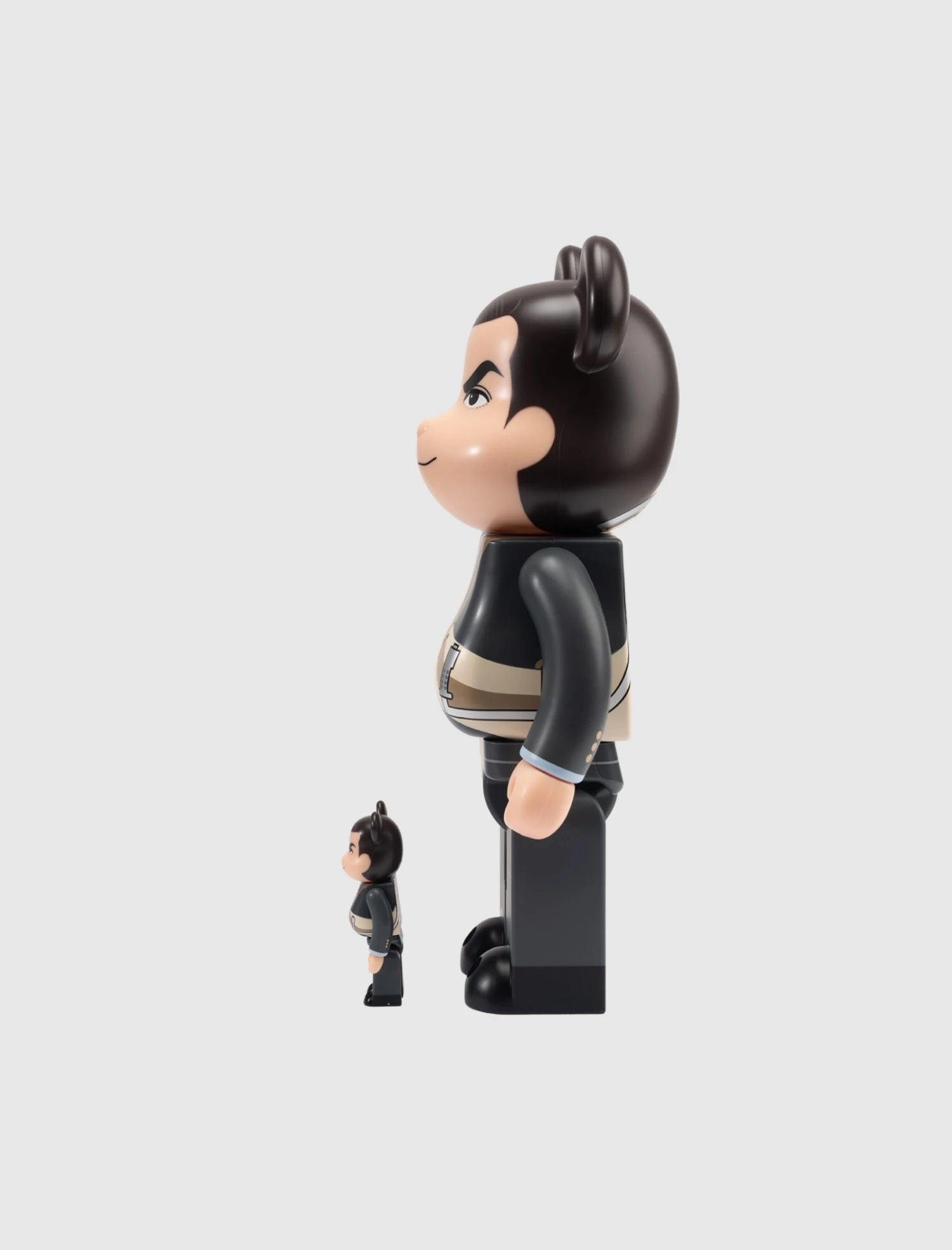 Medicom JAMES BOND THUNDERBALL BE@RBRICK 100% & 400% 2 Medicom JAMES BOND THUNDERBALL BE@RBRICK 100% & 400% - Image 2