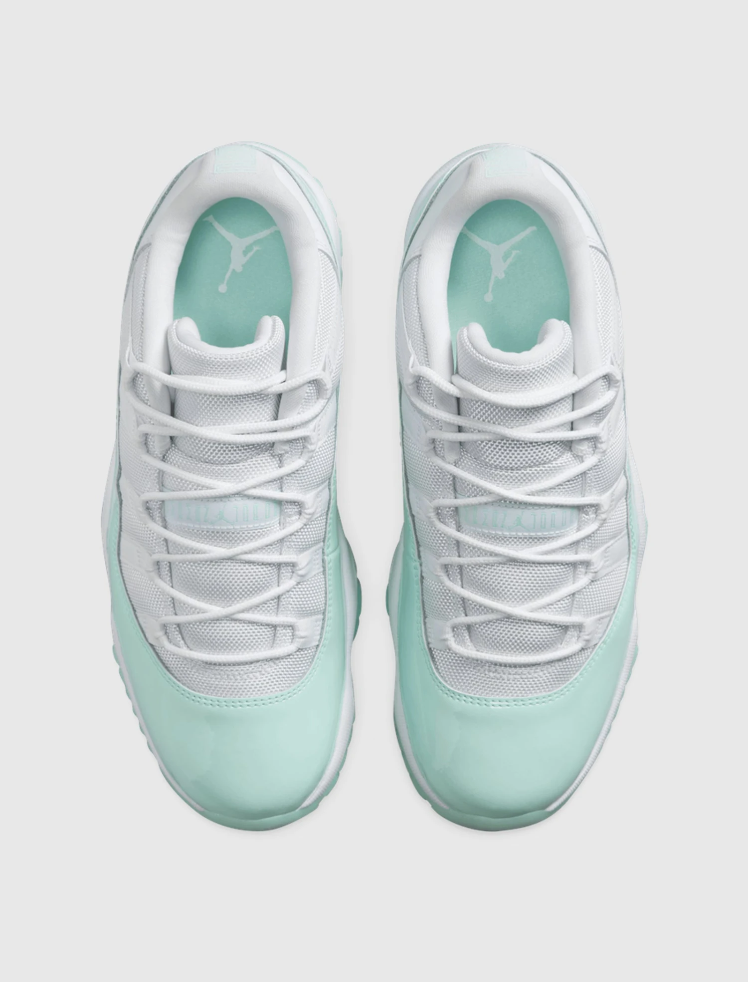 WOMEN'S AIR JORDAN 11 RETRO "IGLOO" 5 WOMEN'S AIR JORDAN 11 RETRO "IGLOO" - Image 5