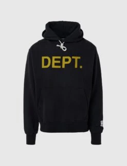 PULLOVER HOODIE