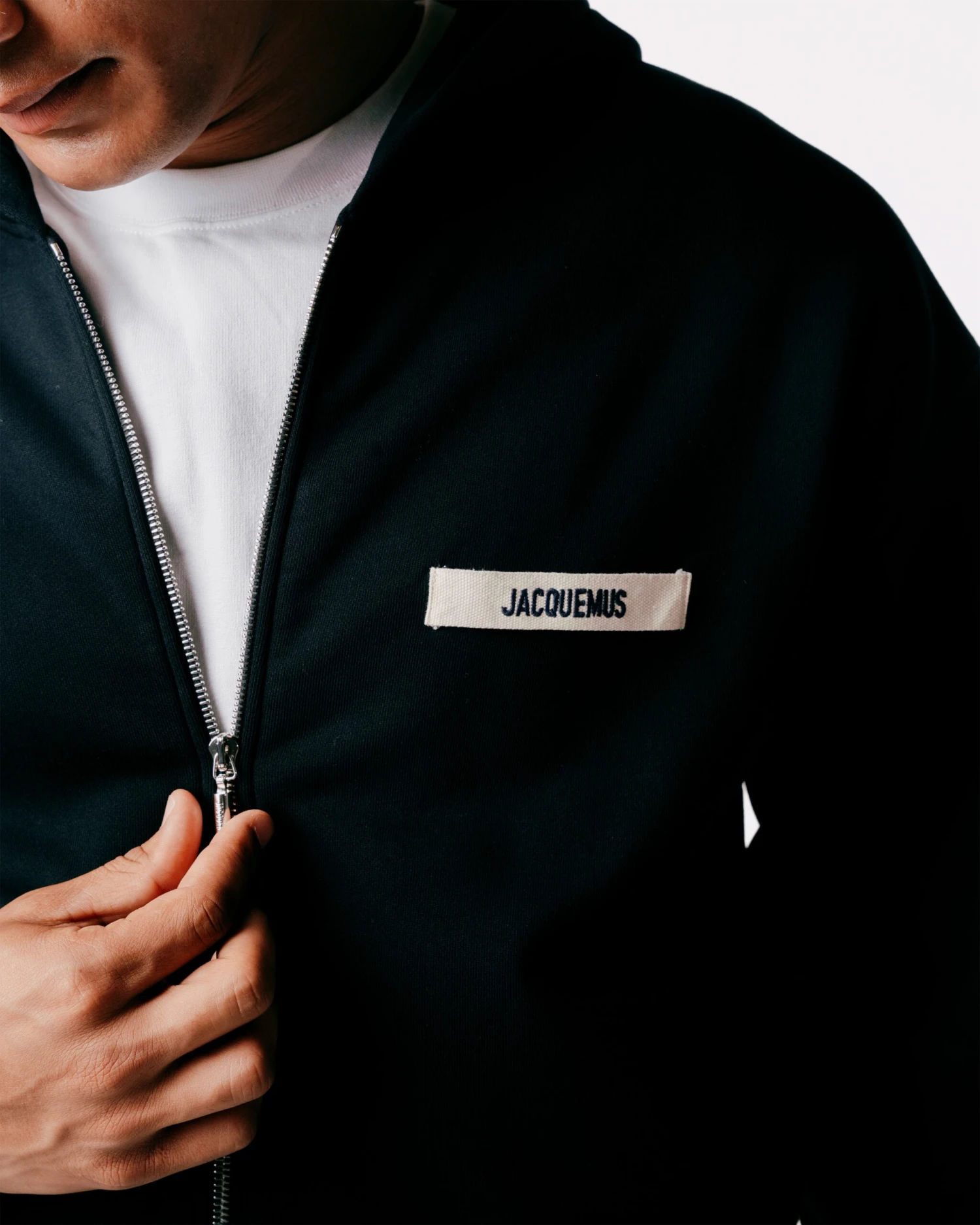 Jacquemus LE HOODIE 4 Jacquemus LE HOODIE - Image 4
