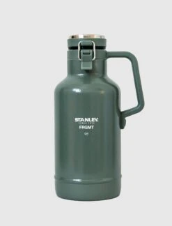 Stanley CLASSIC EASY-POUR GROWLER