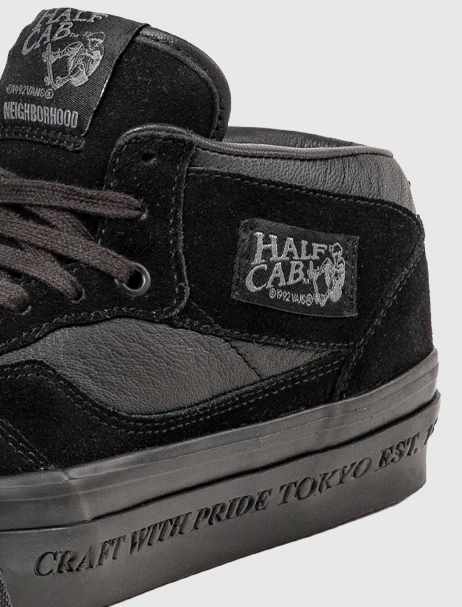 Vans NEIGHBORHOOD X OTW HALF CAB 33 "BLACK" 3 Vans NEIGHBORHOOD X OTW HALF CAB 33 "BLACK" - Image 3