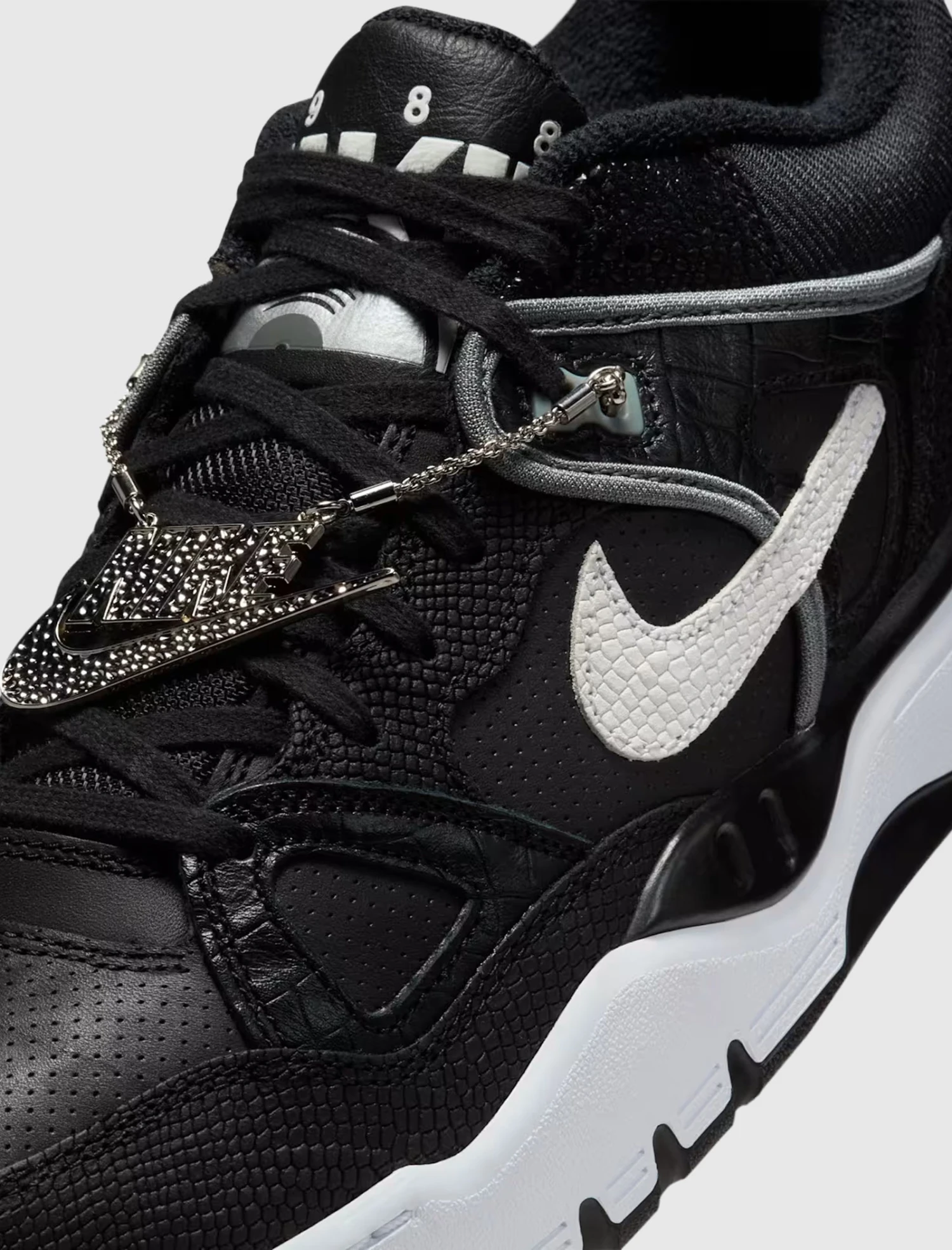 Nike NIGO AIR FORCE 3 LOW "BLACK AND WHITE" 2 Nike NIGO AIR FORCE 3 LOW "BLACK AND WHITE" - Image 2