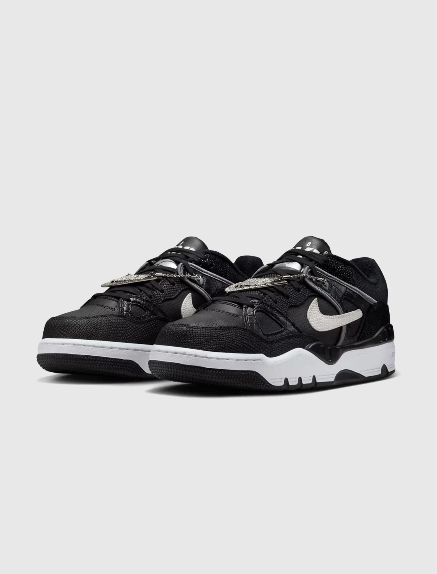 Nike NIGO AIR FORCE 3 LOW "BLACK AND WHITE" 4 Nike NIGO AIR FORCE 3 LOW "BLACK AND WHITE" - Image 4