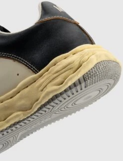 WAYNE LOW TOP SNEAKERS "BLACK/WHITE" -Men Fashion WAYNEBLKCREAM 3